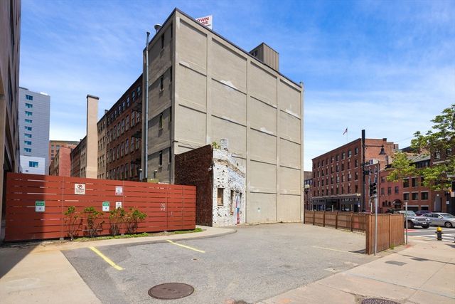 88 North Washington, Boston, MA 02114