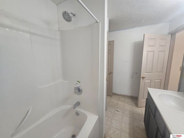 323 N Court Street, Wilber, NE 68465