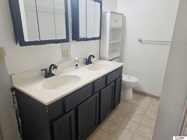 323 N Court Street, Wilber, NE 68465