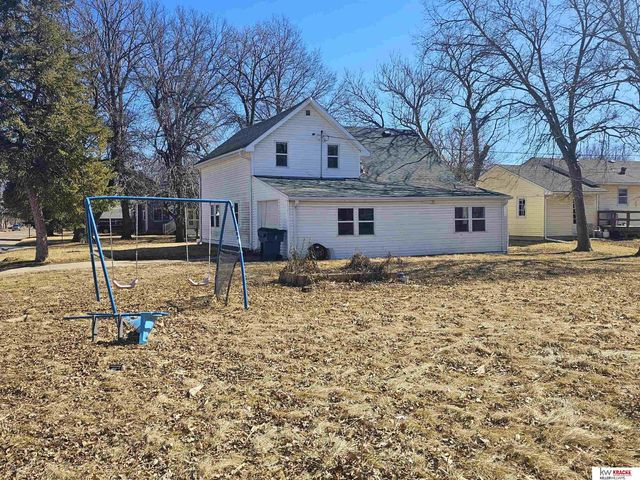 323 N Court Street, Wilber, NE 68465