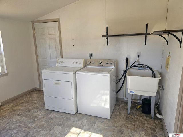 323 N Court Street, Wilber, NE 68465