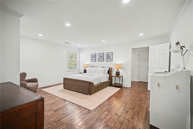 1129 Camelot Hill Street, Liberty, MO 64068