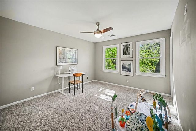 1129 Camelot Hill Street, Liberty, MO 64068