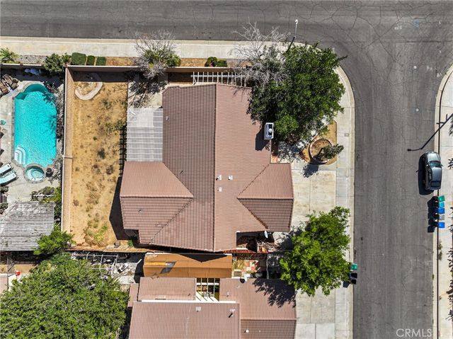 2427 Oakcrest, Palmdale, CA 93550