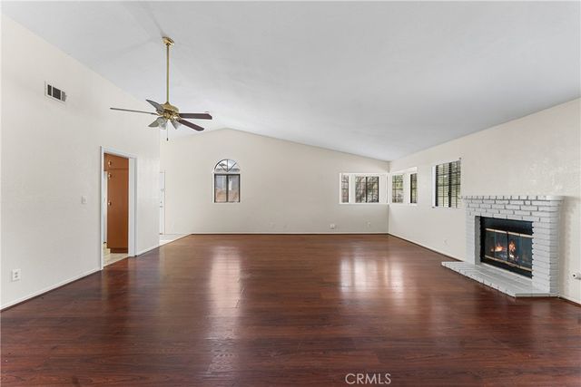 2427 Oakcrest, Palmdale, CA 93550