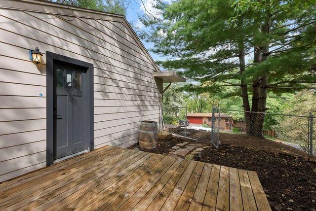 3115 Kyle Avenue N, Golden Valley, MN 55422