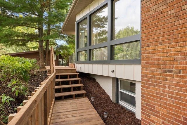 3115 Kyle Avenue N, Golden Valley, MN 55422
