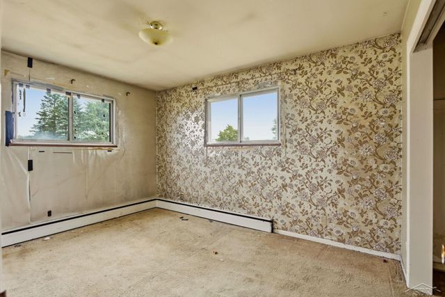 5098 S Venoy Road, Zilwaukee, MI 48604