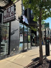 2521 N Lincoln Avenue, Chicago, IL 60614