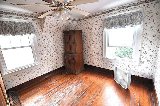 1240 Altgeld Street, South Bend, IN 46614