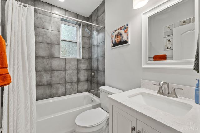 1236 Regent Avenue, Cincinnati, OH 45237