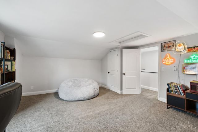 1236 Regent Avenue, Cincinnati, OH 45237