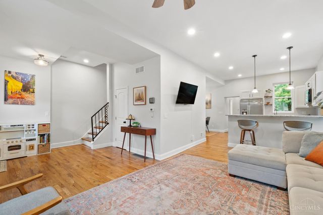 1236 Regent Avenue, Cincinnati, OH 45237