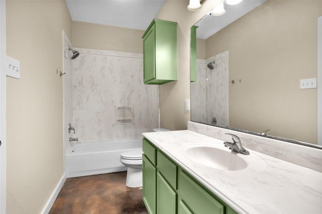 3129 Molly Drive, Huntsville, TX 77340