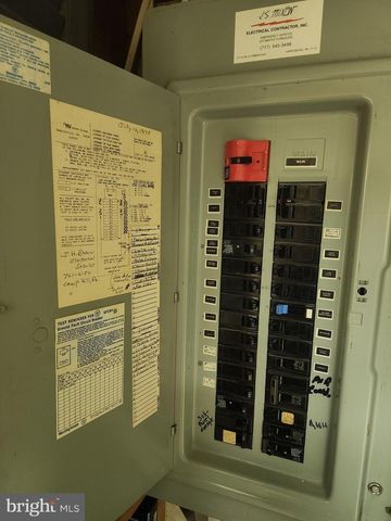 520 GALE RD, Camp Hill, PA 17011