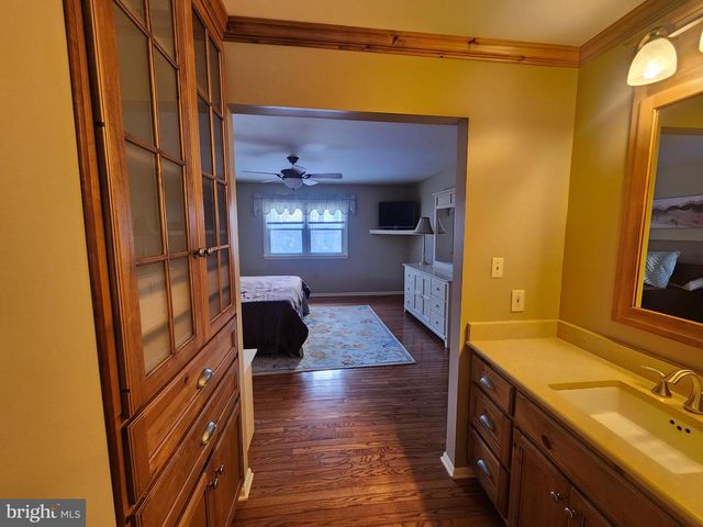 520 GALE RD, Camp Hill, PA 17011