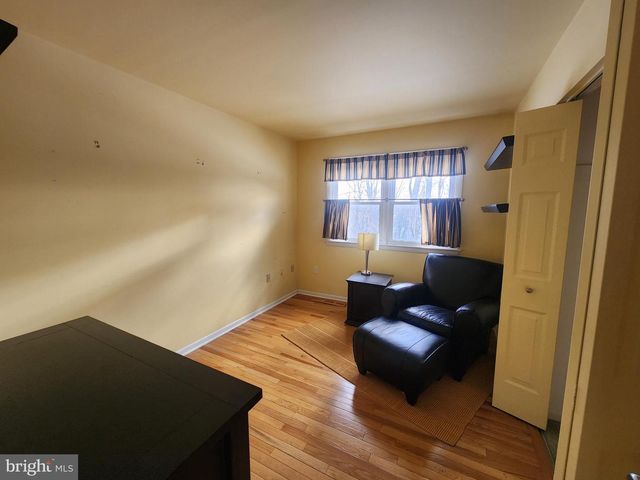 520 GALE RD, Camp Hill, PA 17011