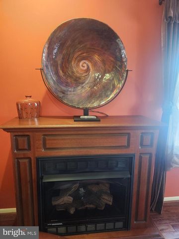 520 GALE RD, Camp Hill, PA 17011