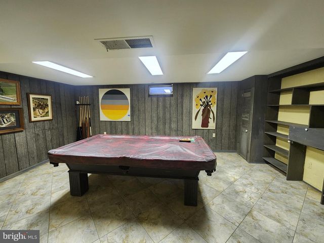 520 GALE RD, Camp Hill, PA 17011