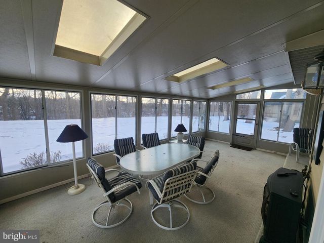 520 GALE RD, Camp Hill, PA 17011