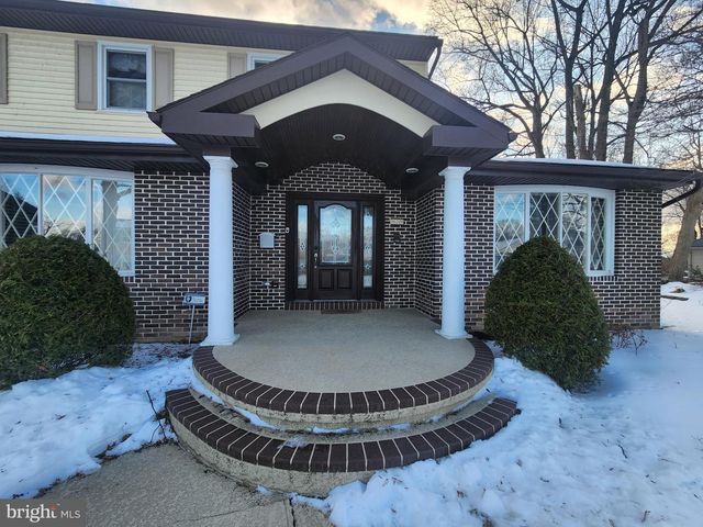 520 GALE RD, Camp Hill, PA 17011