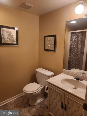 520 GALE RD, Camp Hill, PA 17011