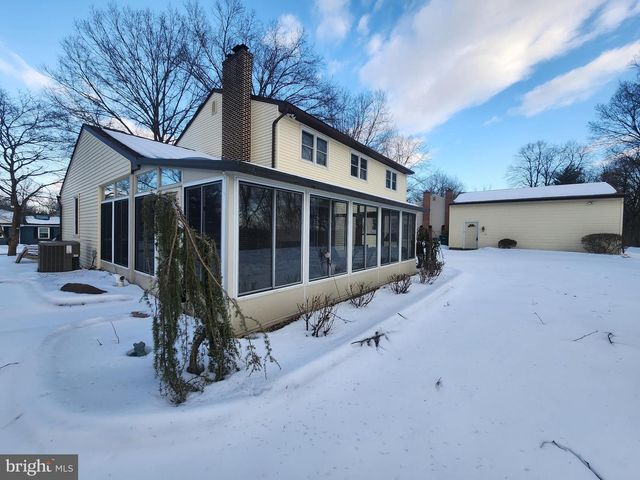 520 GALE RD, Camp Hill, PA 17011