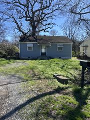 923 Marilyn Rd, Nashville, TN 37209