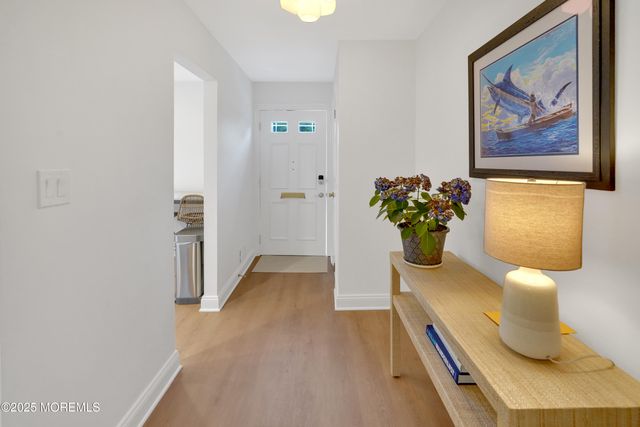 18 Wyckham Road, Spring Lake Heights, NJ 07762