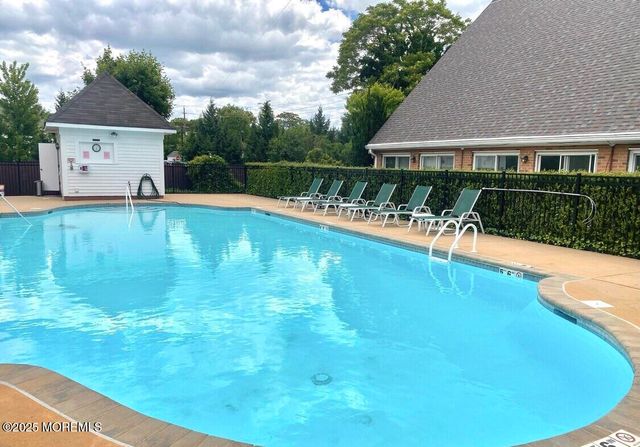 18 Wyckham Road, Spring Lake Heights, NJ 07762