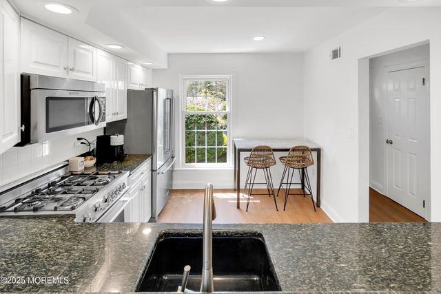 18 Wyckham Road, Spring Lake Heights, NJ 07762