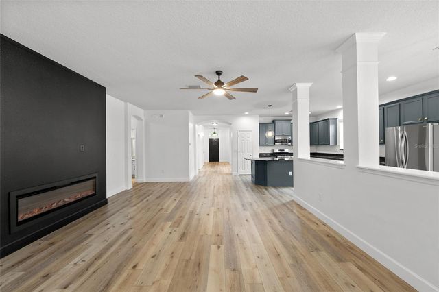 15814 STARLING WATER DRIVE, Lithia, FL 33547
