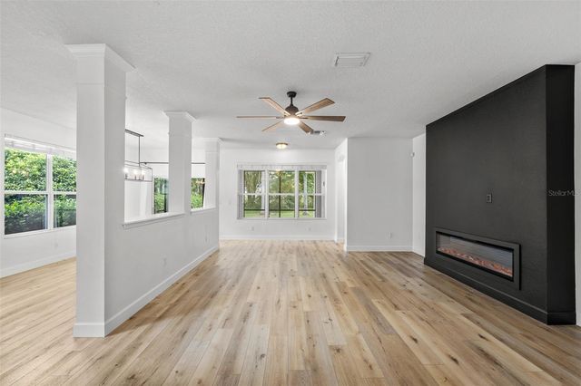 15814 STARLING WATER DRIVE, Lithia, FL 33547