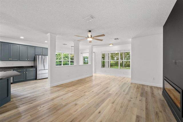 15814 STARLING WATER DRIVE, Lithia, FL 33547