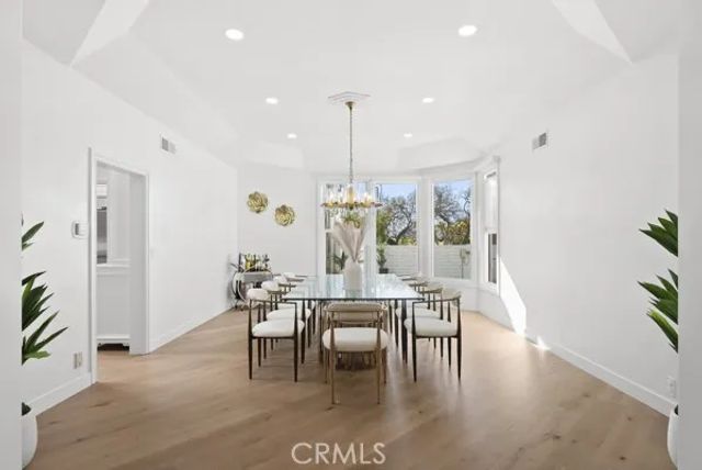 9514 Oakridge Place, Chatsworth, CA 91311