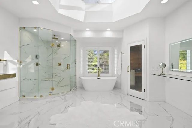 9514 Oakridge Place, Chatsworth, CA 91311