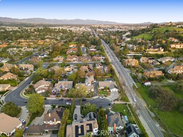 9514 Oakridge Place, Chatsworth, CA 91311