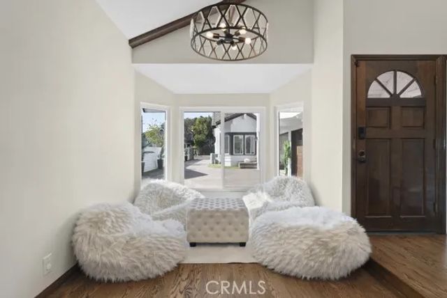 9514 Oakridge Place, Chatsworth, CA 91311