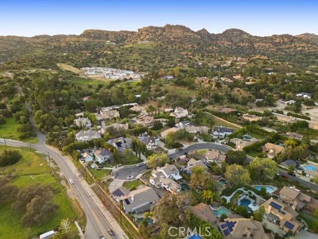 9514 Oakridge Place, Chatsworth, CA 91311