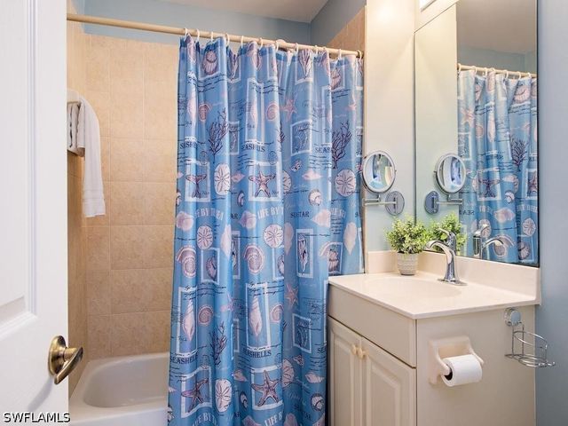 3049 Driftwood WAY 3803, Naples, FL 34109
