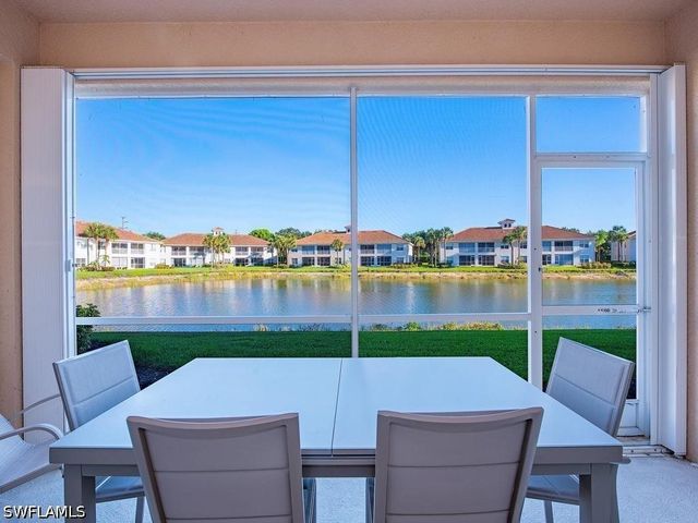 3049 Driftwood WAY 3803, Naples, FL 34109