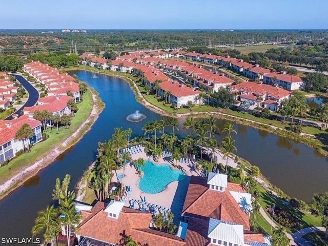 3049 Driftwood WAY 3803, Naples, FL 34109