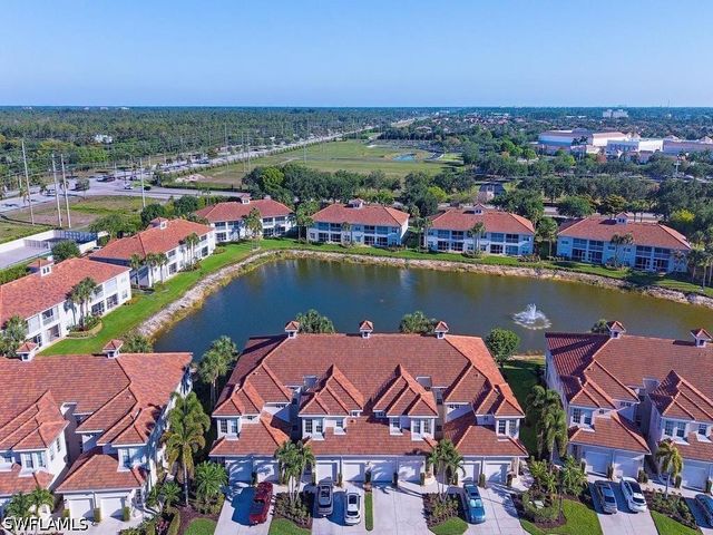 3049 Driftwood WAY 3803, Naples, FL 34109