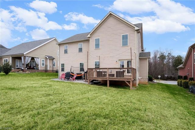 3457 Grandview Crossing Lane, Pfafftown, NC 27040