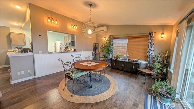 32805 J Place, Ocean Park, WA 98640