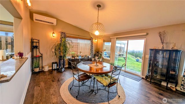 32805 J Place, Ocean Park, WA 98640