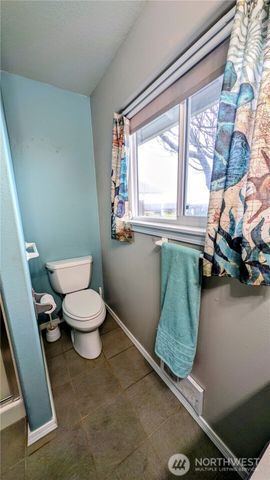 32805 J Place, Ocean Park, WA 98640