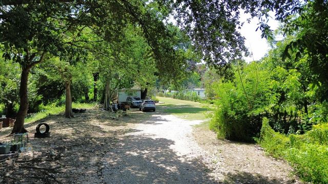 13043 Ann Louise Road, Houston, TX 77086