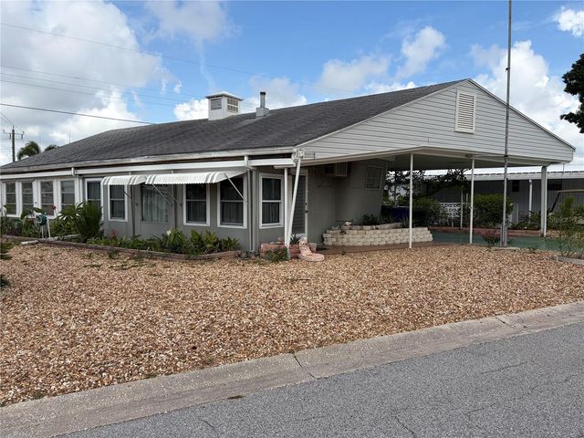 5066 PEBBLE BEACH AVENUE, Sarasota, FL 34234