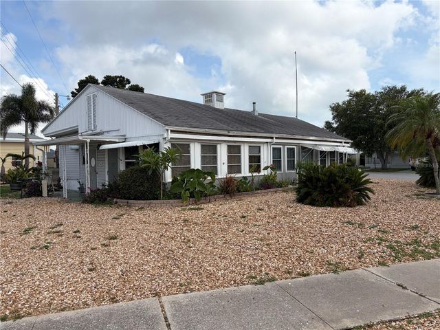 5066 PEBBLE BEACH AVENUE, Sarasota, FL 34234